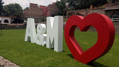 Letras Gigantes,letras gigantes para renta,letras gigantes para eventos sociales,renta de letras gigantes,letras gigantes en renta